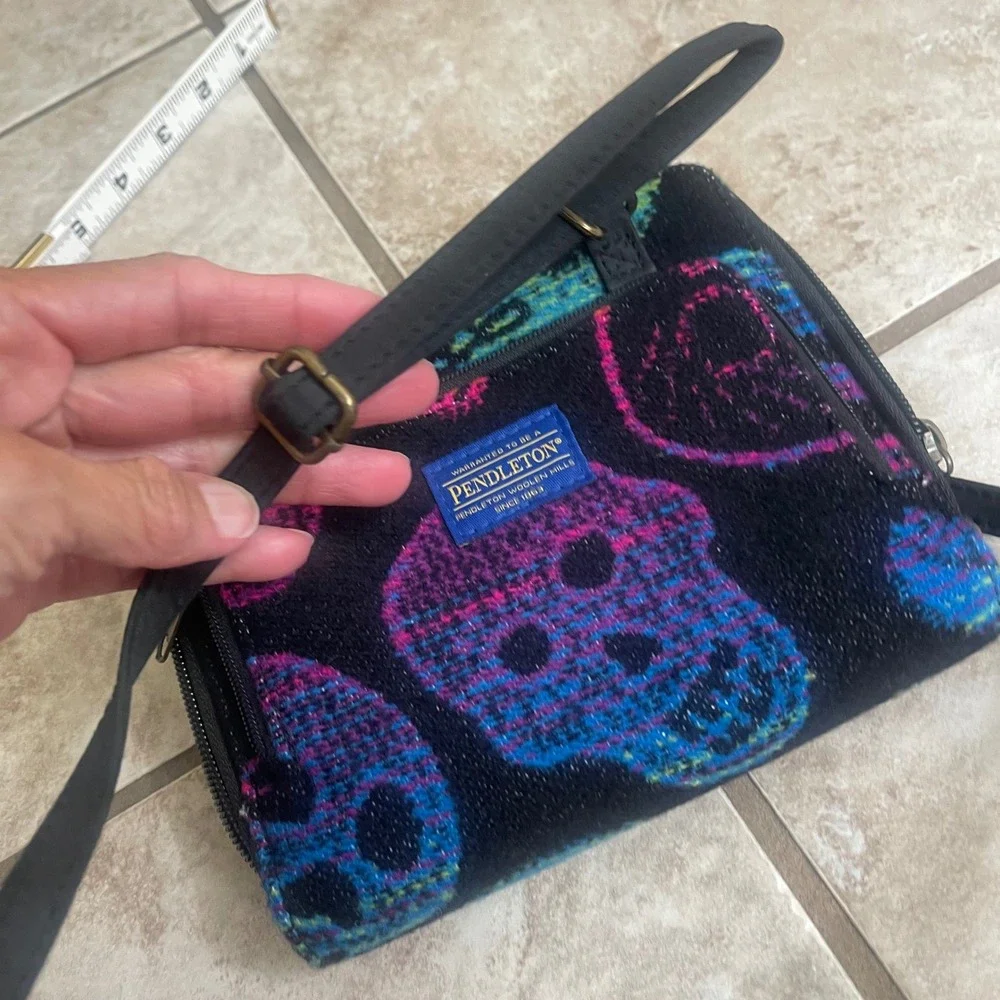 Pendleton Wool Sugar Skull Crossbody Bag dia de Los muertosEUC Wallet Organizer